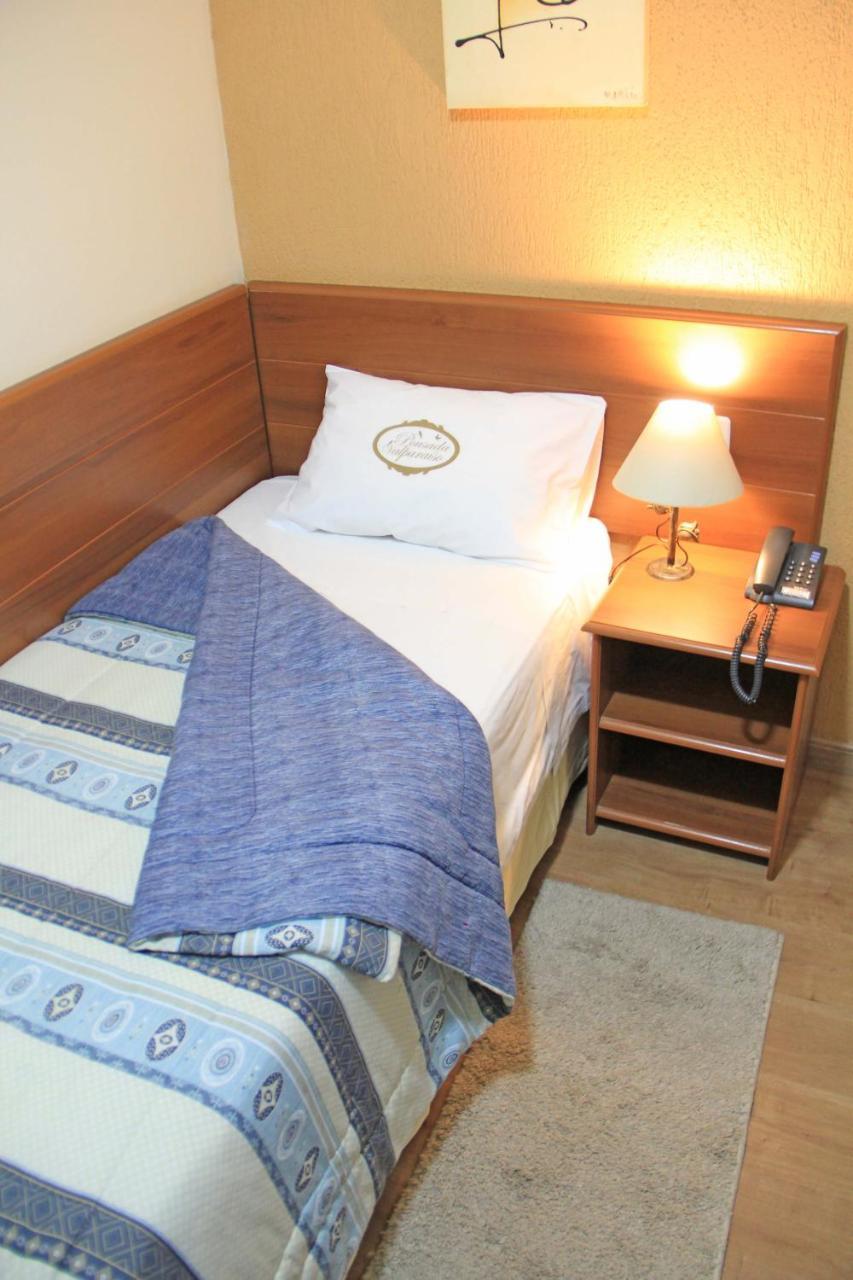 Hotel Valparaiso - Metro Paraiso E 800M Da Av Paulista 2*