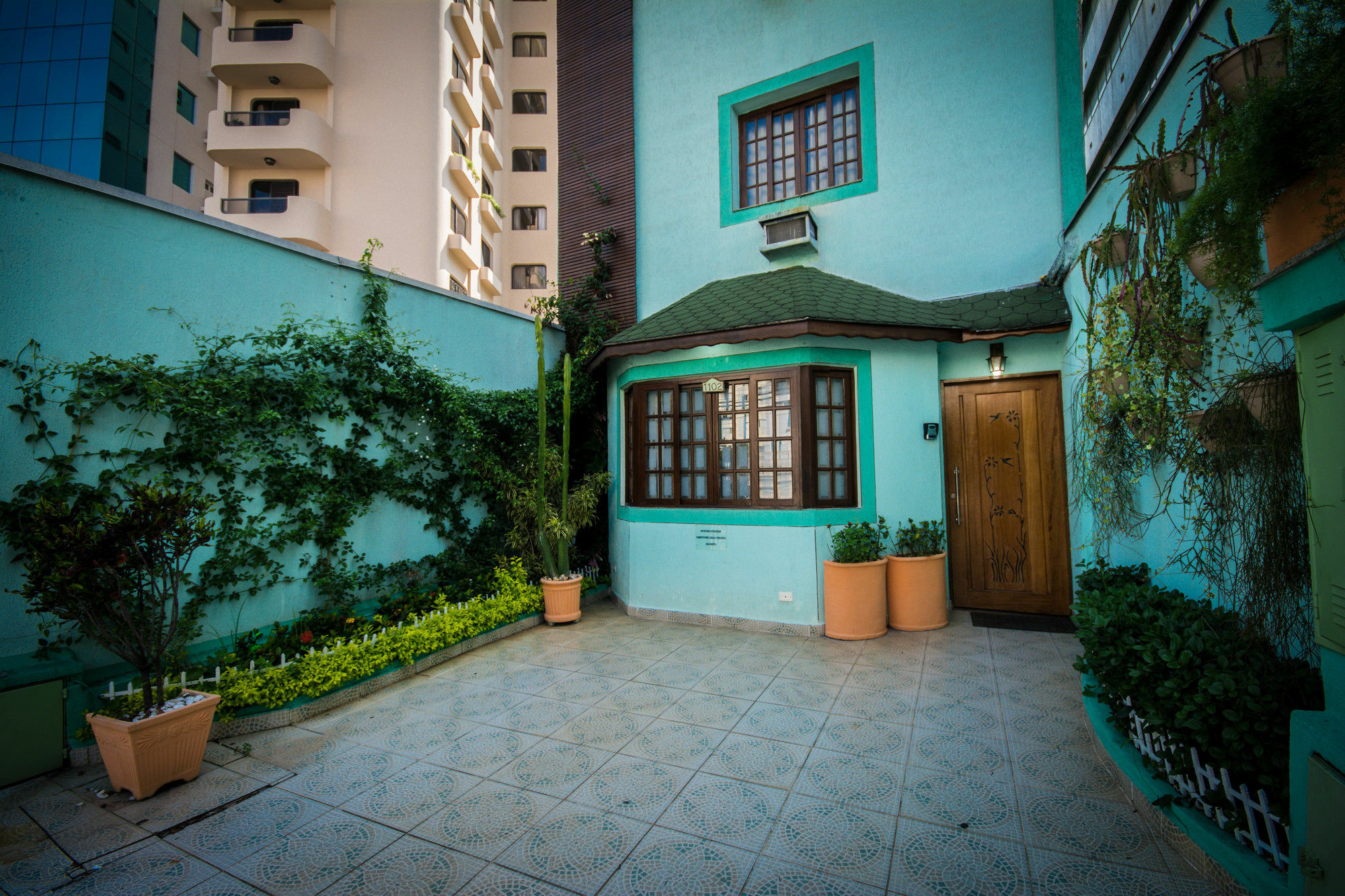 Hotel Valparaiso - Metro Paraiso E 800M Da Av Paulista 2* Sao Paulo