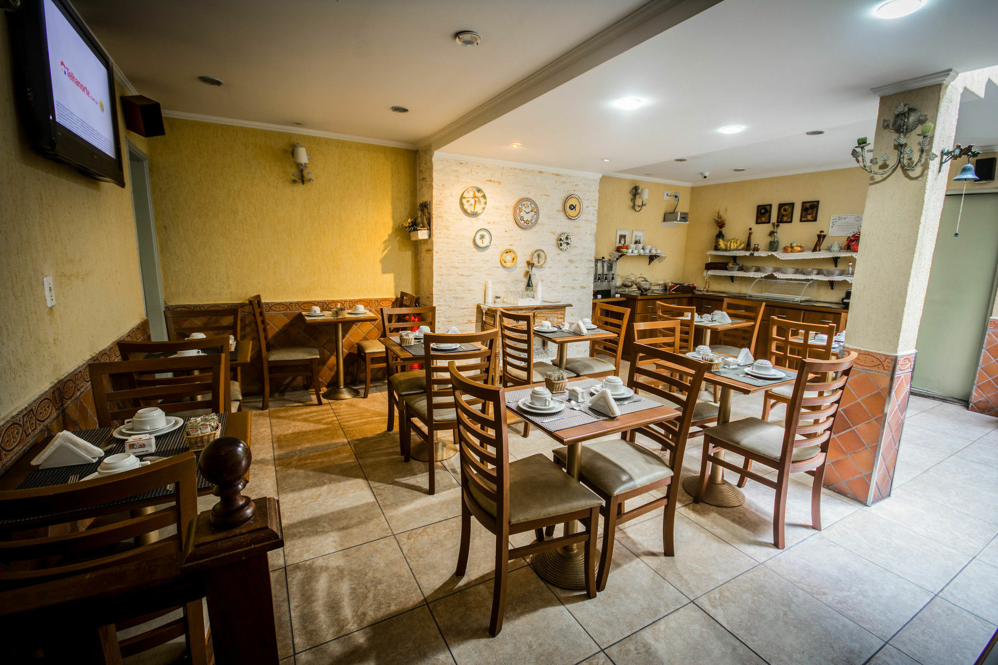 Hotel Valparaiso - Metro Paraiso E 800M Da Av Paulista Inn
