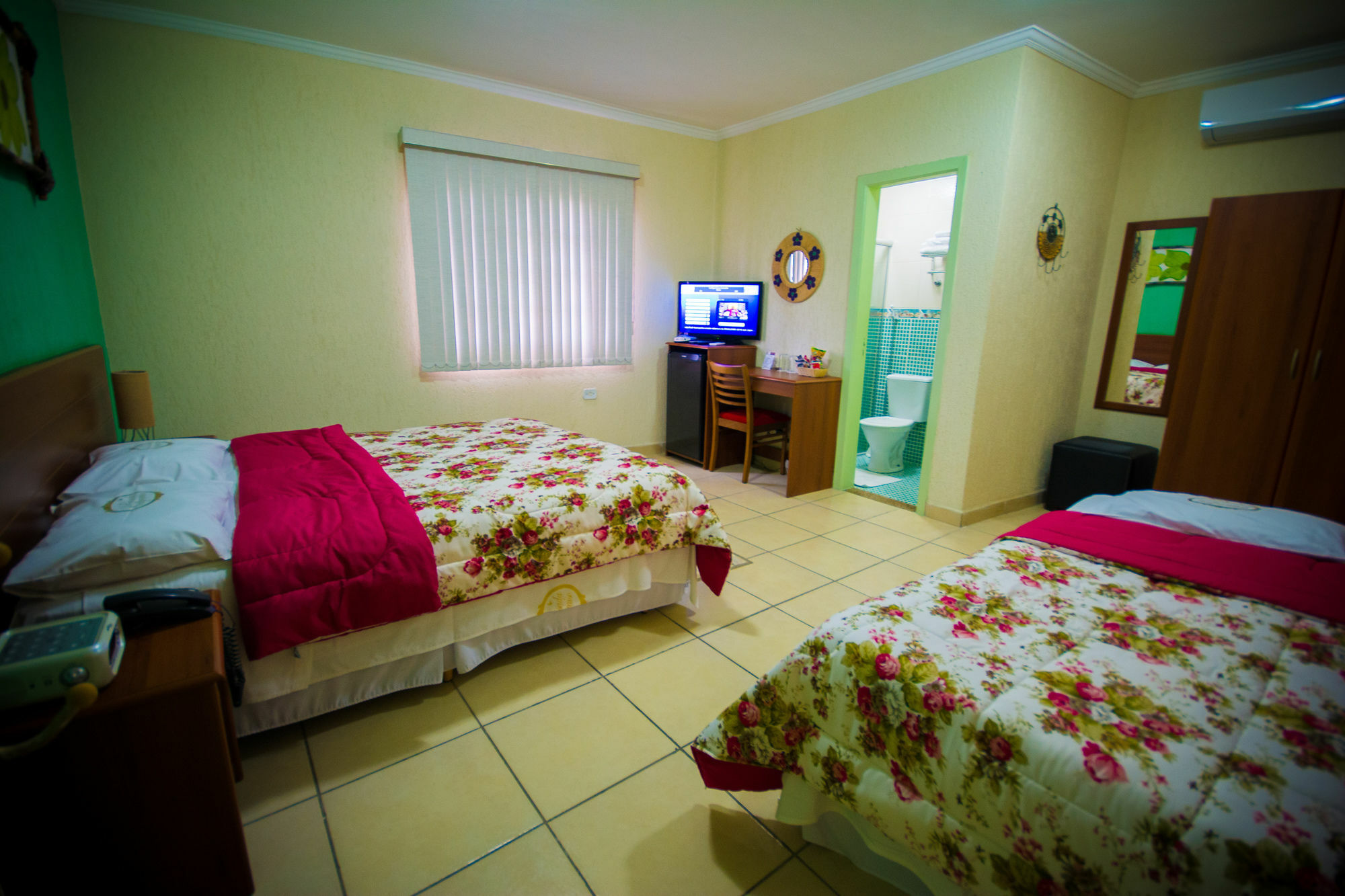 Inn Hotel Valparaiso - Metro Paraiso E 800M Da Av Paulista Sao Paulo